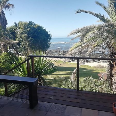 Shell on the Beach Sea View Екстериор снимка